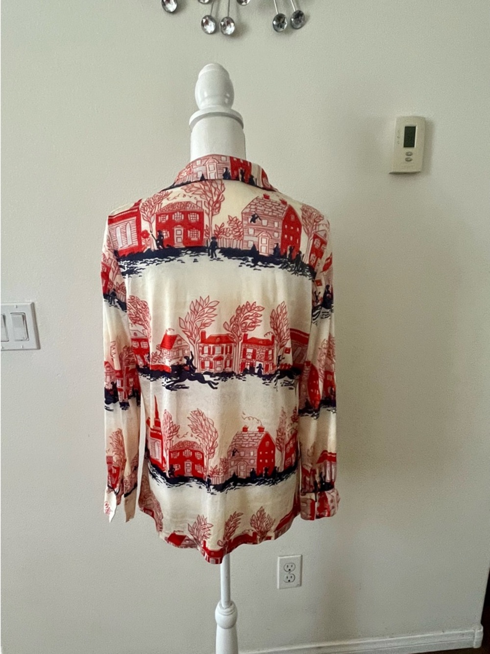 Graff California Wear red + cream button up blouse with a fun print #california - Picture 4 of 8